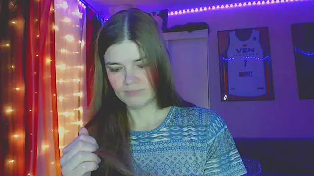 Snapshot of Klementa chatting on 02/19/26, 06:26 Klementa online show from 02/19/26, 06:26