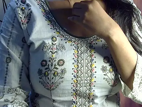 SiaraSiyA online show from 01/06/26, 06:33