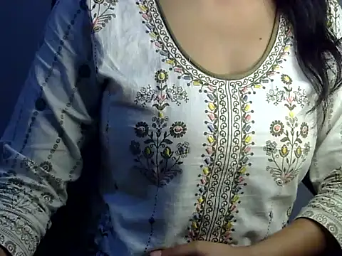 Snapshot of SiaraSiyA chatting on 05/03/26, 08:20 SiaraSiyA online show from 05/03/26, 08:20