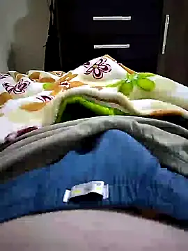 Snapshot of shiiank chatting on 07/21/26, 12:46 shiiank online show from 07/21/26, 12:46