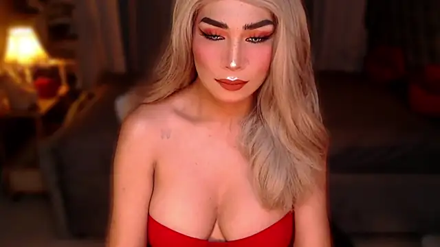 QUEEN GIAMOORE69 online show from 07/23/26, 10:19