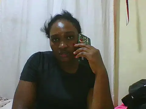 cute lavenda online show from 09/27/25, 06:13