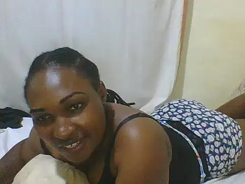 Snapshot of cute_lavenda chatting on 05/19/26, 08:04 cute lavenda online show from 05/19/26, 08:04