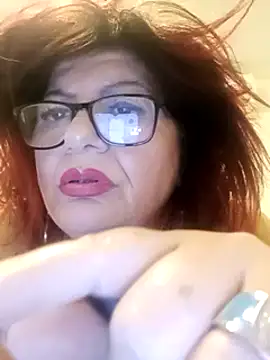 Snapshot of CALDA-AKIRA chatting on 02/17/25, 01:32 CALDA-AKIRA online show from 02/17/25, 01:32