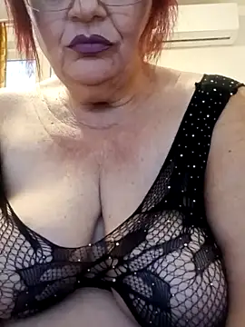 Snapshot of CALDA-AKIRA chatting on 09/25/25, 05:22 CALDA-AKIRA online show from 09/25/25, 05:22