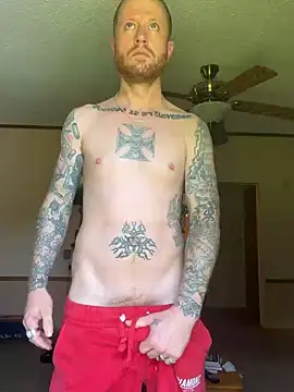 Mackwood89 online show from 05/28/26, 04:37