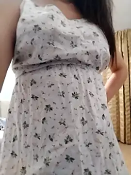 baby sweet girl  online show from 11/09/25, 08:40