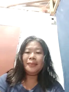 Snapshot of lickmepussy21 chatting on 03/13/25, 07:39 lickmepussy21 online show from 03/13/25, 07:39