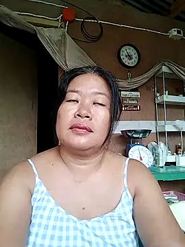 Snapshot of lickmepussy21 chatting on 09/11/25, 10:32 lickmepussy21 online show from 09/11/25, 10:32