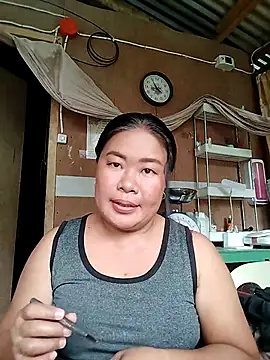 Snapshot of lickmepussy21 chatting on 09/14/25, 06:12 lickmepussy21 online show from 09/14/25, 06:12