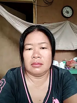 Snapshot of lickmepussy21 chatting on 09/28/25, 09:53 lickmepussy21 online show from 09/28/25, 09:53