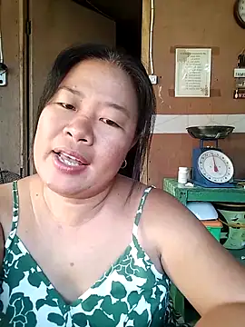 Snapshot of lickmepussy21 chatting on 10/05/25, 10:29 lickmepussy21 online show from 10/05/25, 10:29