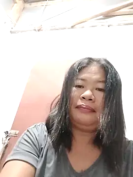 Snapshot of lickmepussy21 chatting on 10/18/25, 08:31 lickmepussy21 online show from 10/18/25, 08:31