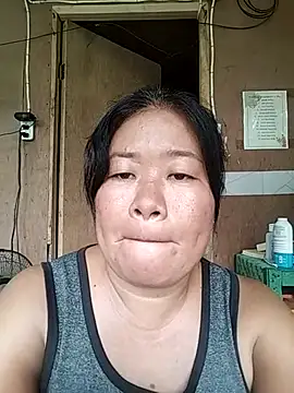 Snapshot of lickmepussy21 chatting on 10/21/25, 03:18 lickmepussy21 online show from 10/21/25, 03:18