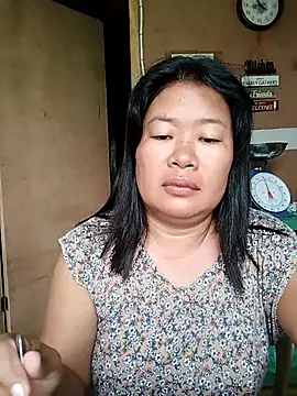 Snapshot of lickmepussy21 chatting on 10/25/25, 11:21 lickmepussy21 online show from 10/25/25, 11:21