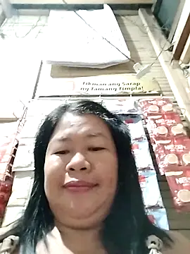 Snapshot of lickmepussy21 chatting on 11/06/25, 08:43 lickmepussy21 online show from 11/06/25, 08:43