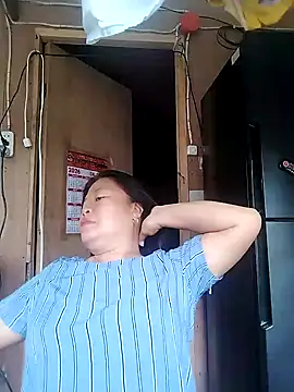 lickmepussy21 online show from 02/24/26, 04:43