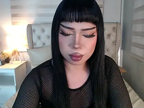 RebecaNextToYou online show from 06/04/26, 05:19