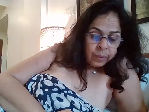 Susannemilf online show from 09/18/25, 05:42
