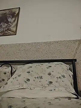 Susannemilf online show from 04/14/26, 11:49