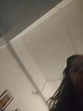 Susannemilf online show from 04/19/26, 02:11