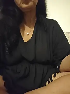 Susannemilf online show from 04/19/26, 06:10