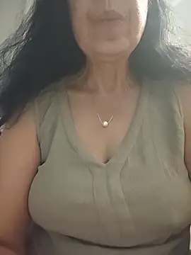 Susannemilf online show from 05/07/26, 03:39