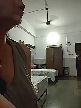 Susannemilf online show from 05/11/26, 04:29