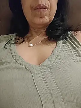 Susannemilf online show from 05/26/26, 04:19