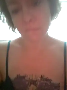julimonroe online show from 04/25/26, 12:19