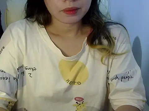 Snapshot of ___zurIII09_ chatting on 09/29/25, 07:57 zurIII09 online show from 09/29/25, 07:57