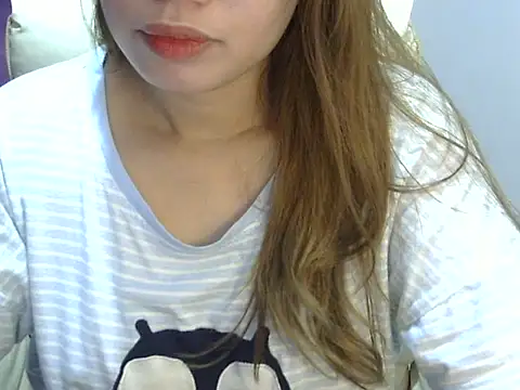    zurIII09  online show from 02/27/26, 03:23