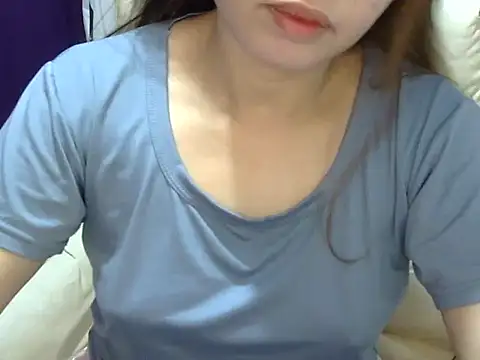 Snapshot of ___zurIII09_ chatting on 05/23/26, 03:23 zurIII09 online show from 05/23/26, 03:23