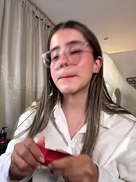 Stormiie777 online show from 03/05/26, 01:34