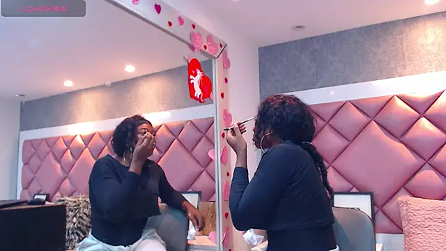 DanielaDuff online show from 11/05/25, 07:58