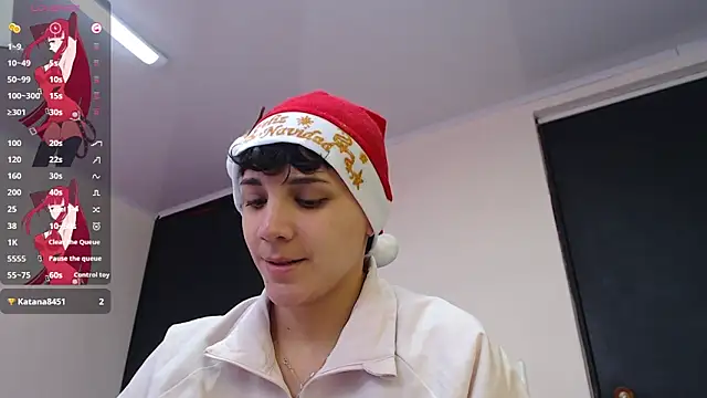 Snapshot of bad_giirl_ chatting on 12/23/24, 04:06 bad giirl  online show from 12/23/24, 04:06