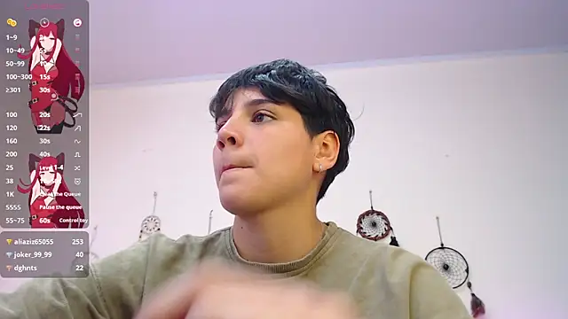 Snapshot of bad_giirl_ chatting on 02/25/25, 09:13 bad giirl  online show from 02/25/25, 09:13