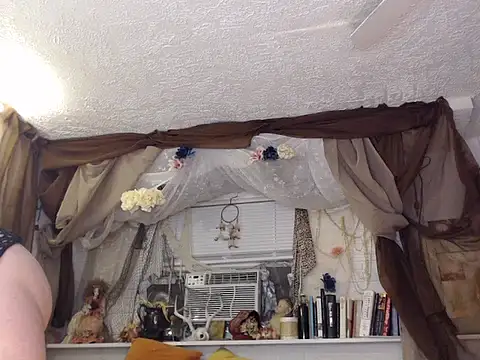 MaxiMillz online show from 02/23/25, 03:13