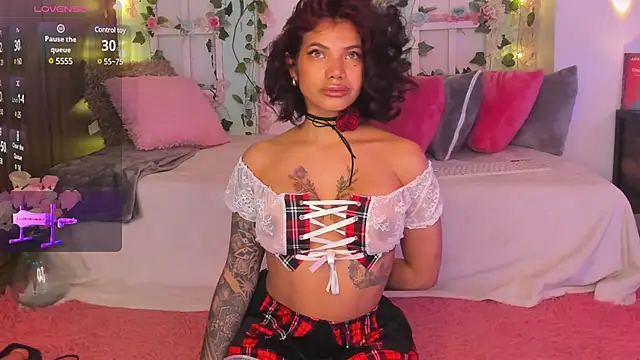 athena samael69 online show from 01/10/25, 03:29