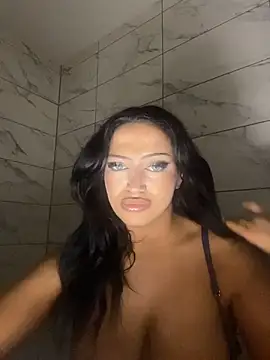 Snapshot of EmiliaPetrova chatting on 03/22/26, 11:52 EmiliaPetrova online show from 03/22/26, 11:52