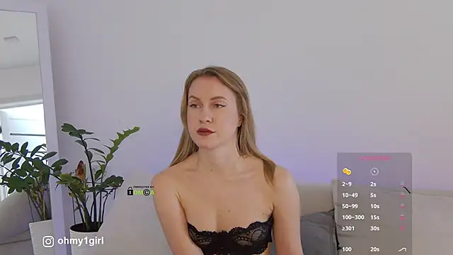 Fallinlove1 online show from 03/03/26, 07:25