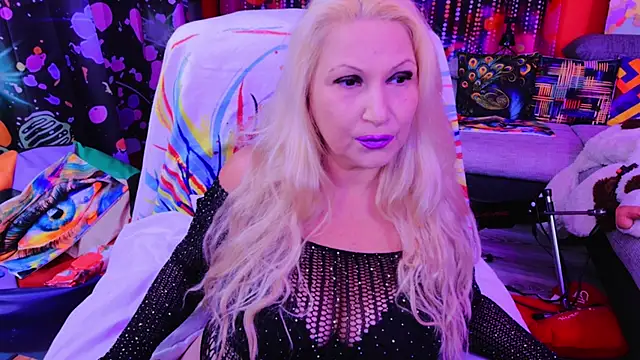 mature lisa naughty online show from 10/13/25, 08:31