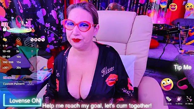 mature lisa naughty online show from 02/08/26, 11:02