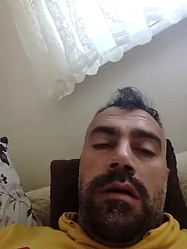 kevgir08 online show from 05/17/26, 01:29