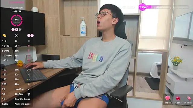 Jacob-Evans  online show from 01/11/25, 08:10