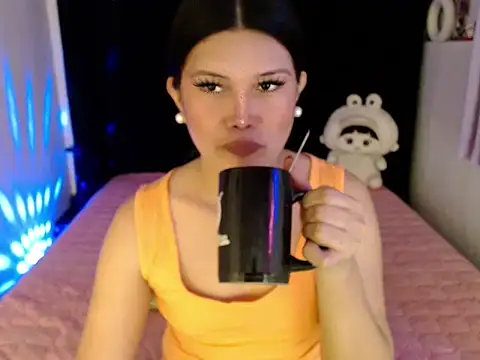 Angelic Fuckerxxx online show from 03/28/26, 06:35