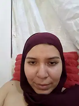 MatchedEyebrow online show from 02/03/25, 11:58