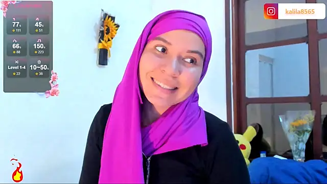 MatchedEyebrow online show from 12/16/25, 08:36