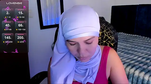 Snapshot of MatchedEyebrow chatting on 06/11/26, 08:51 MatchedEyebrow online show from 06/11/26, 08:51