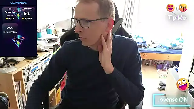 sexmenlion online show from 03/09/25, 03:16